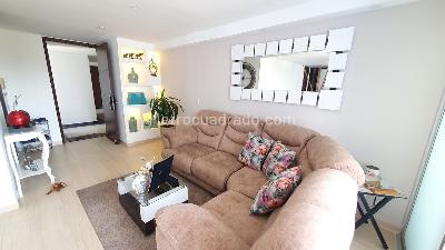 Apartamento de 3 alcobas en venta en Calle 200, Floridablanca, 98 m² · foto 3 de 9