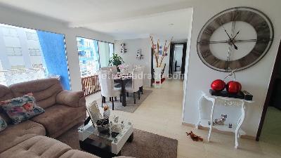 Apartamento de 3 alcobas en venta en Calle 200, Floridablanca, 98 m² · foto 2 de 9