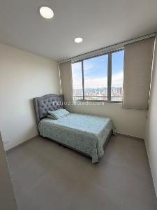 Apartamento de 4 alcobas en venta en Nuevo Sotomayor, Bucaramanga, 146 m² · foto 7 de 12