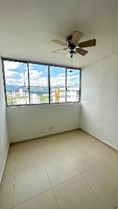 Apartamento de 2 alcobas en venta en Palomitas, Floridablanca, 60 m² · foto 4 de 7