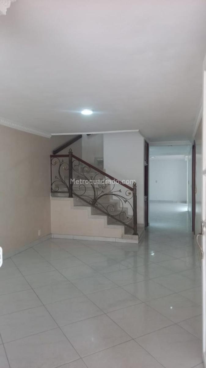 Casa de 4 habitaciones en arriendo en Bucaramanga — imagen 1 de 1
