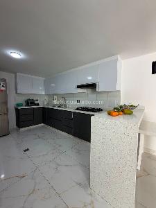 Casa de 5 alcobas en venta en Diamante 2, Bucaramanga, 200 m² · foto 5 de 20