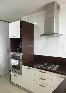 Apartamento de 3 alcobas en venta en Fosunab, Floridablanca, 117 m² · foto 10 de 14