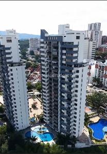 Apartamento de 3 alcobas en venta en Fosunab, Floridablanca, 117 m² · foto 2 de 14