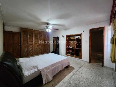 Apartamento de 3 alcobas en venta en Altos Del Prado, Barranquilla, 246 m² · foto 15 de 20