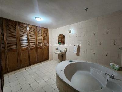 Apartamento de 3 alcobas en venta en Altos Del Prado, Barranquilla, 246 m² · foto 17 de 20