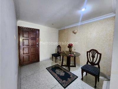 Apartamento de 3 alcobas en venta en Altos Del Prado, Barranquilla, 246 m² · foto 3 de 20