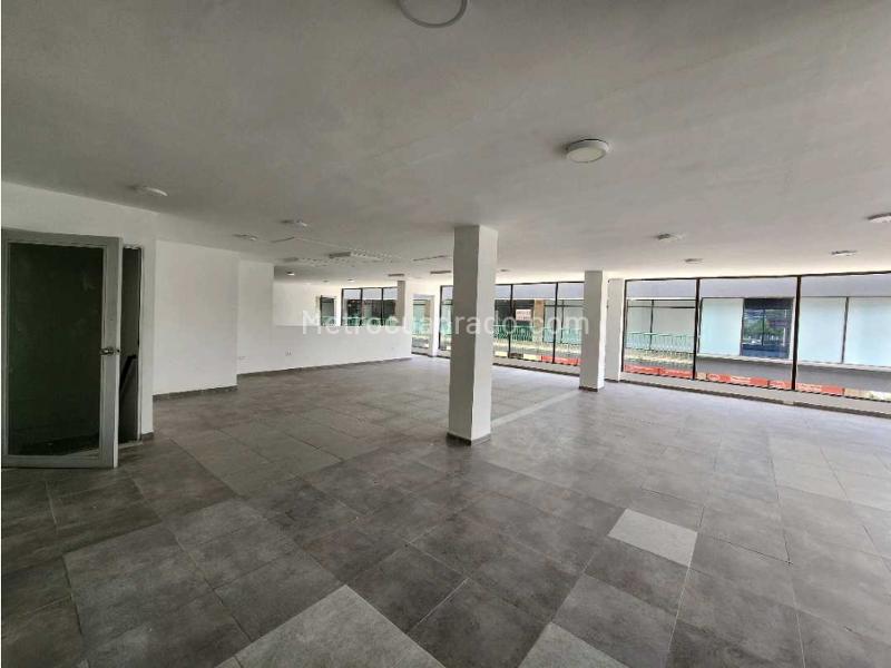 Local Comercial en Arriendo, Colombia, Barranquilla - Más