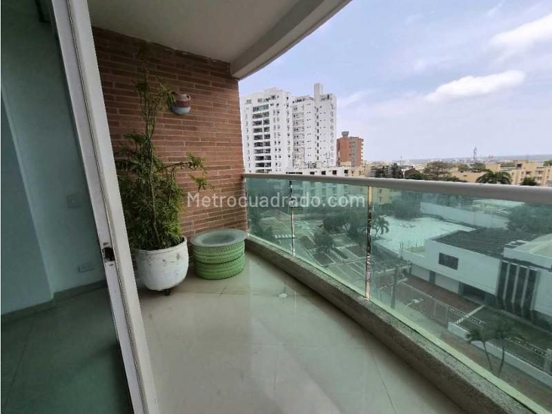 Apartamento en Arriendo, Altos De Riomar, Barranquilla - Więcej