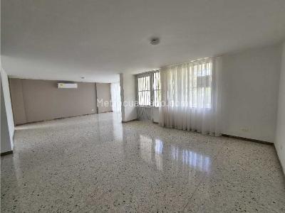 Apartamento de 3 alcobas en venta en Alto Prado, Barranquilla, 258 m² · foto 3 de 20