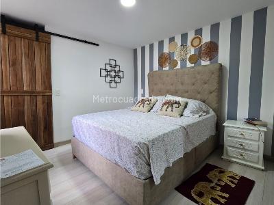 Apartamento de 3 alcobas en venta en Las Lomitas, Sabaneta, 86 m² · foto 14 de 15