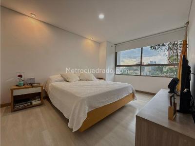 Apartamento en venta en Loma Del Esmeraldal, Envigado · foto 7 de 15