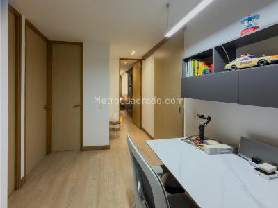 Apartamento en venta en Loma Del Esmeraldal, Envigado · foto 12 de 20