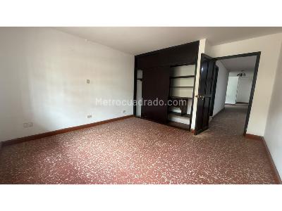 Casa de 4 alcobas en venta en Boston, Medellín, 171 m² · foto 6 de 20