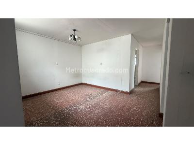 Casa de 4 alcobas en venta en Boston, Medellín, 171 m² · foto 9 de 20