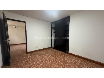 Casa de 4 alcobas en venta en Boston, Medellín, 171 m² · foto 10 de 20
