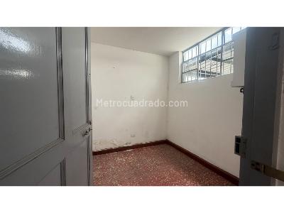 Casa de 4 alcobas en venta en Boston, Medellín, 171 m² · foto 16 de 20
