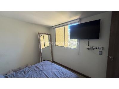 Apartamento de 2 alcobas en venta en Calasanz, Medellín, 65 m² · foto 9 de 15