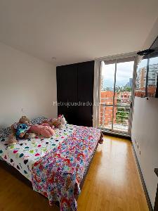 Apartamento de 3 alcobas en venta en Acacias De Belmira, Bogotá, 97 m² · foto 5 de 8