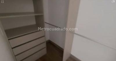 Apartamento de 3 alcobas en venta en Cedritos Caobos, Bogotá, 80 m² · foto 4 de 9