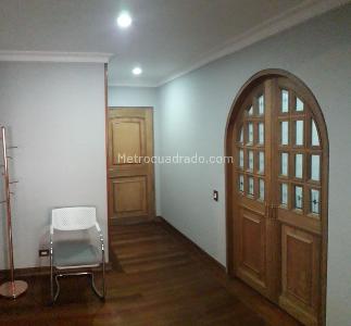 Apartamento de 3 alcobas en venta en Cerros De Sotileza, Bogotá, 123 m² · foto 3 de 20