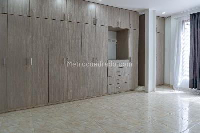 Casa de 5 alcobas en venta en El Ingenio, Cali, 330 m² · foto 15 de 19
