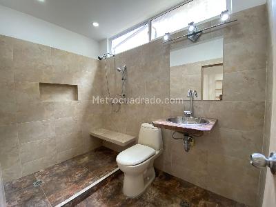 Casa de 5 alcobas en venta en El Ingenio, Cali, 330 m² · foto 12 de 19