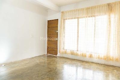 Casa de 5 alcobas en venta en El Ingenio, Cali, 330 m² · foto 2 de 19