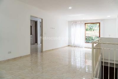 Casa de 5 alcobas en venta en El Ingenio, Cali, 330 m² · foto 14 de 19