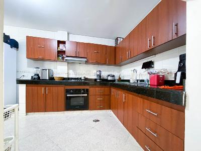 Casa de 4 alcobas en venta en El Ingenio, Cali, 400 m² · foto 9 de 18