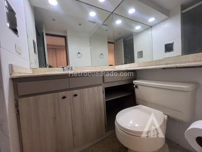 Apartamento de 3 alcobas en arriendo en La Florida, Medellín, 155 m² · foto 7 de 20