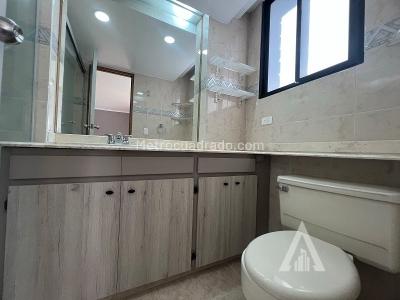 Apartamento de 3 alcobas en arriendo en La Florida, Medellín, 155 m² · foto 15 de 20