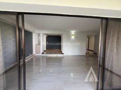 Apartamento de 3 alcobas en arriendo en La Florida, Medellín, 155 m² · foto 18 de 20
