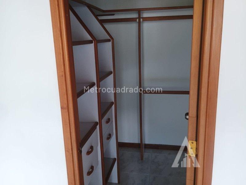4BR Apartment in Poblado (154 m²)