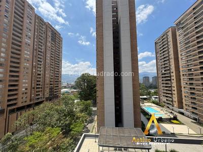 Apartamento de 2 alcobas en arriendo en Ciudad Del Rio, Medellín, 64 m² · foto 8 de 14