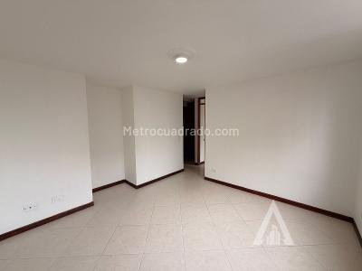 Apartamento de 3 alcobas en arriendo en San Lucas, Envigado, 120 m² · foto 7 de 10