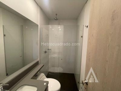 Apartamento de 2 alcobas en arriendo en Av Las Palmas, Medellín, 105 m² · foto 2 de 11