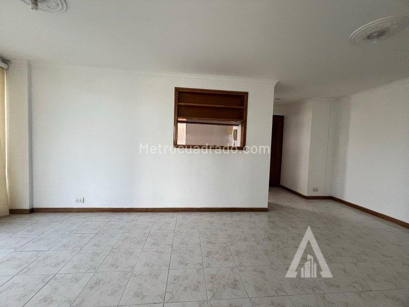 1BR Apartment in Poblado (54 m²) - 5