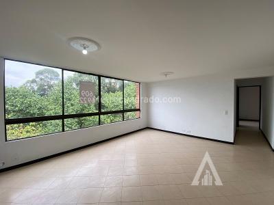 Apartamento de 2 alcobas en venta en Loma Del Indio, Medellín, 67 m² · foto 5 de 18