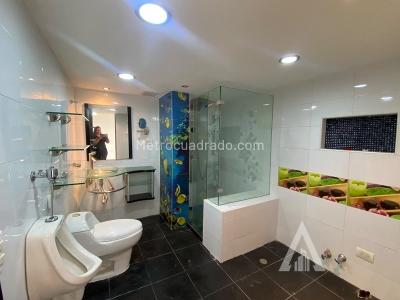 Apartamento de 2 alcobas en venta en Loma Del Indio, Medellín, 67 m² · foto 10 de 18