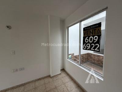 Apartamento en venta en Boston, Medellín · foto 4 de 10