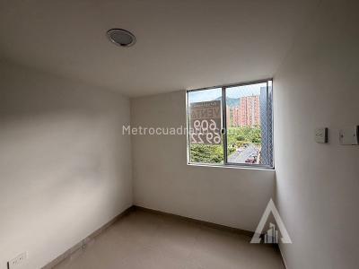 Apartamento en venta en Itagui, Itagüí · foto 11 de 13