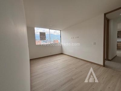 Apartamento de 2 alcobas en venta en Sabaneta, Sabaneta, 63 m² · foto 3 de 19