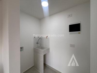 Apartamento de 2 alcobas en venta en Sabaneta, Sabaneta, 63 m² · foto 7 de 19