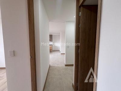 Apartamento de 2 alcobas en venta en Sabaneta, Sabaneta, 63 m² · foto 18 de 19