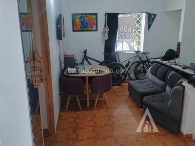 Apartamento en venta en Prado, Medellín · foto 3 de 9