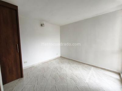 Apartamento en venta en Belen, Medellín · foto 3 de 17