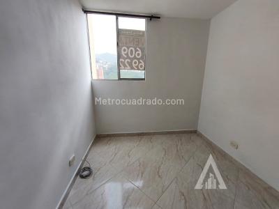 Apartamento en venta en Belen, Medellín · foto 9 de 17
