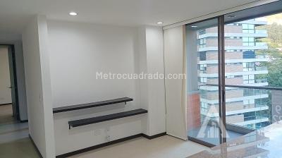 Apartamento en arriendo en Poblado, Medellín · foto 4 de 20
