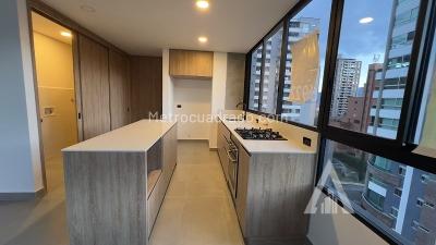 Apartamento de 2 alcobas en arriendo en Castropol, Medellín, 88 m² · foto 2 de 18